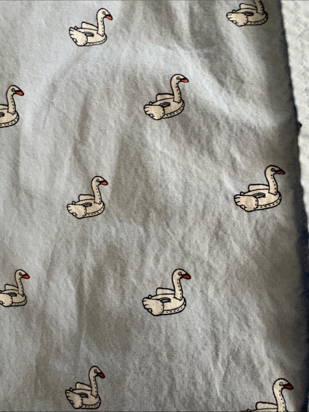 Vintage Retrofit Short Sleeve button down Lt Blue w white swan pool floats Sz L